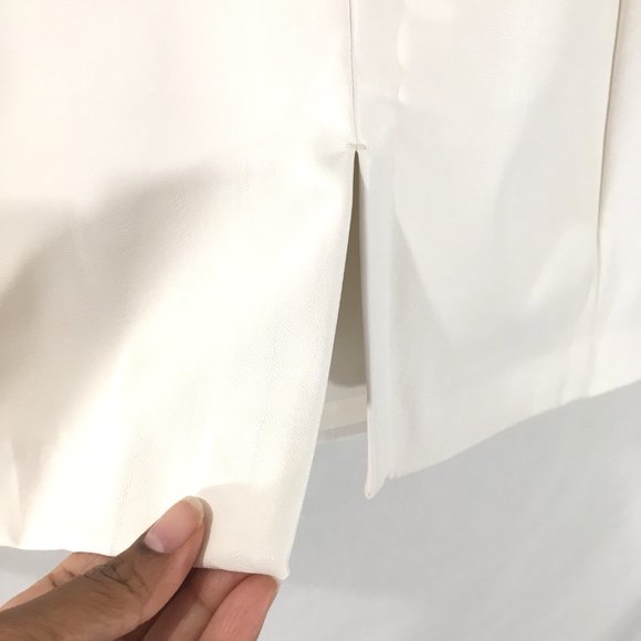 Express Minus the Leather Midi High Banded Waist Skirt Ivory Slit Plus Size 18 - Picture 6 of 10